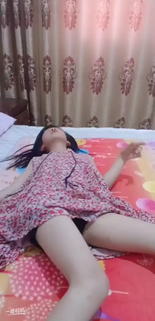 图片[3]-碎花裙-你所热爱的就是你的生活