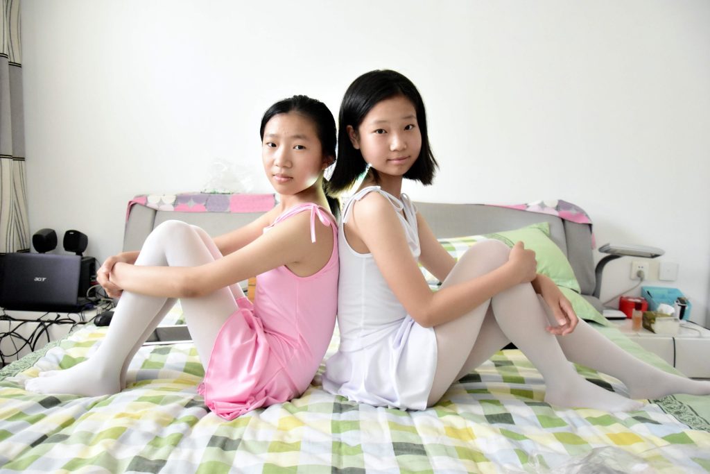 图片[2]-白丝无内-你所热爱的就是你的生活